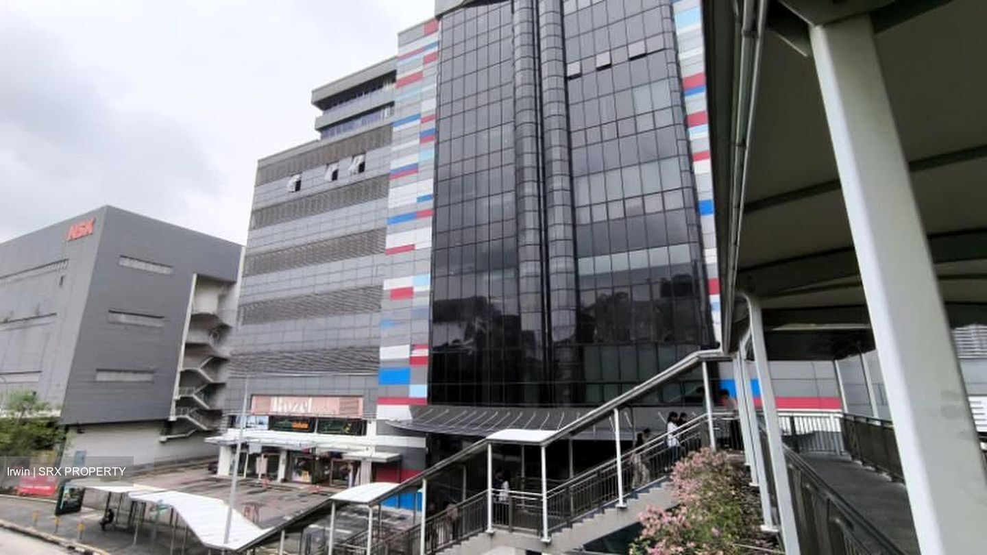 Toh Guan Road (D22), Factory #604217831